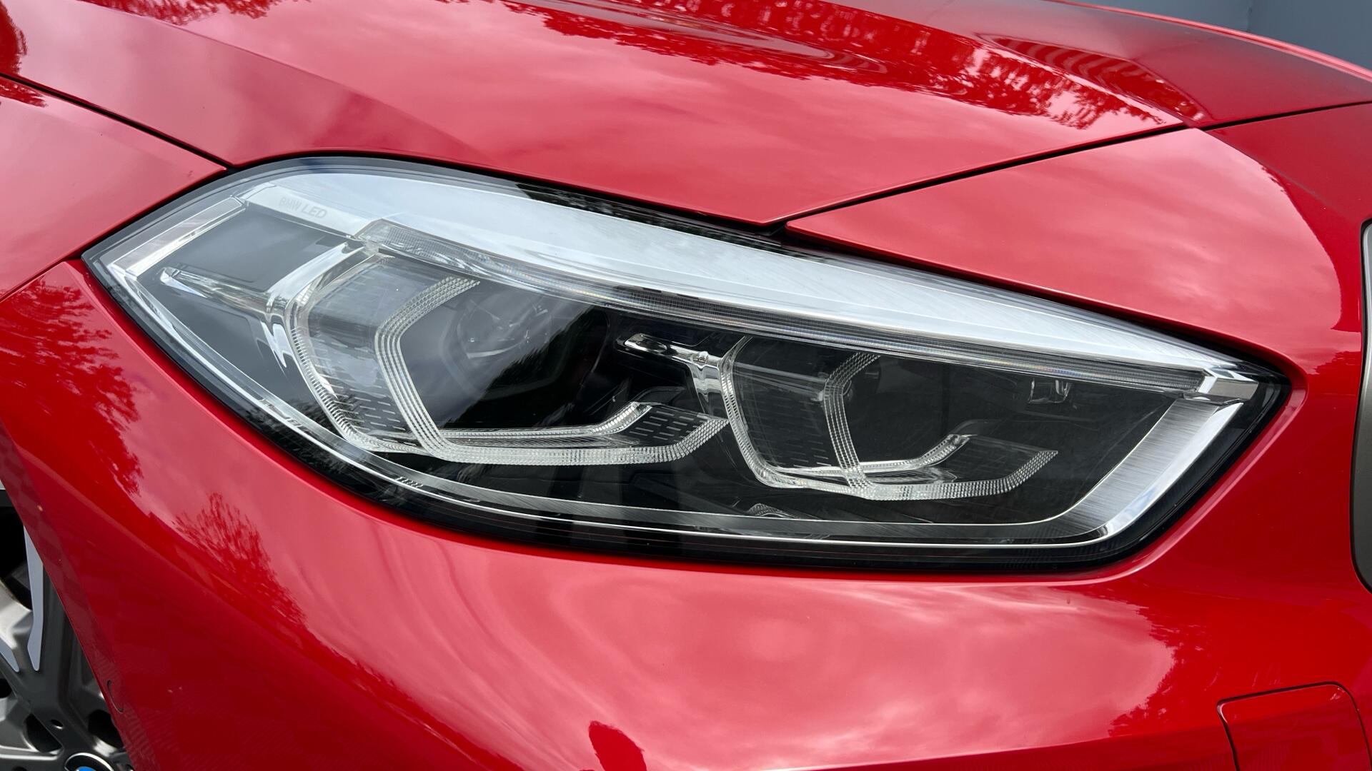 BMW 1 Series view 23