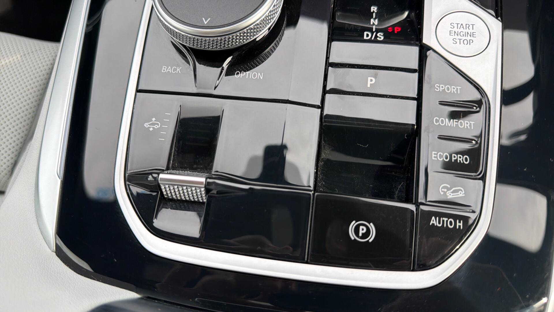 BMW X7 view 86
