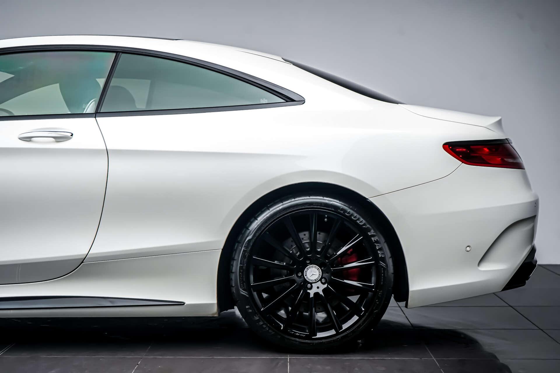 Mercedes-Benz S-Class view 12