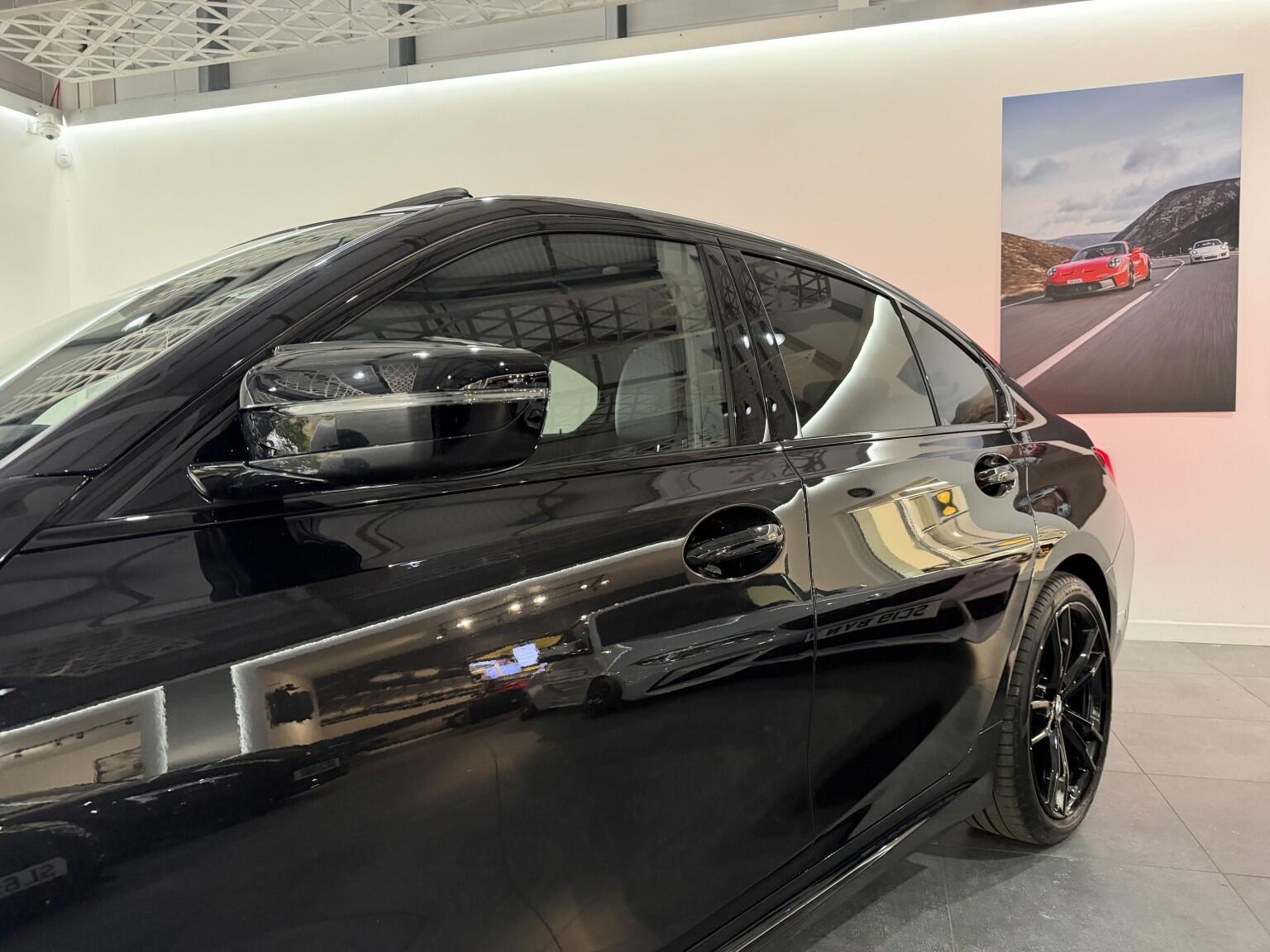 BMW 3 Series view 7