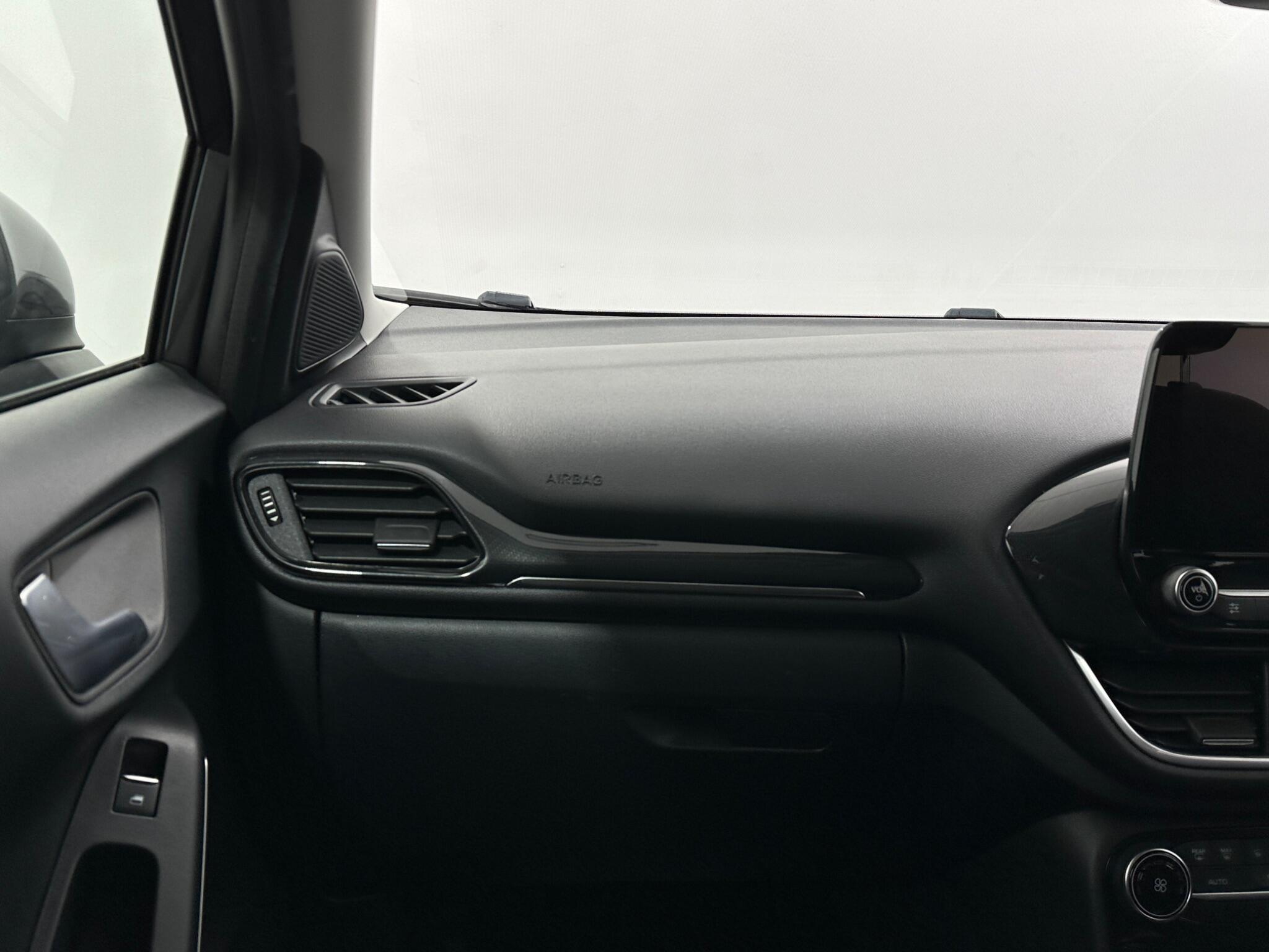 Ford Puma view 27