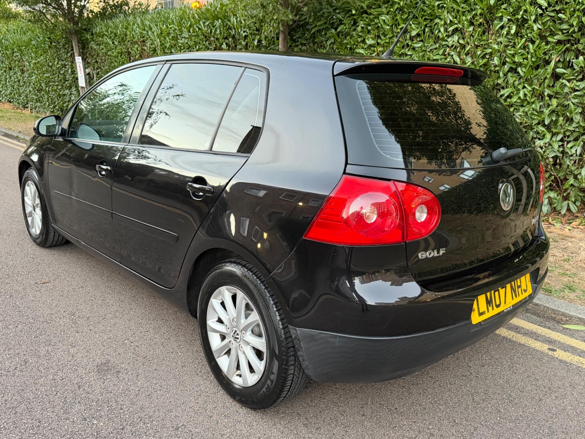 Volkswagen Golf view 7