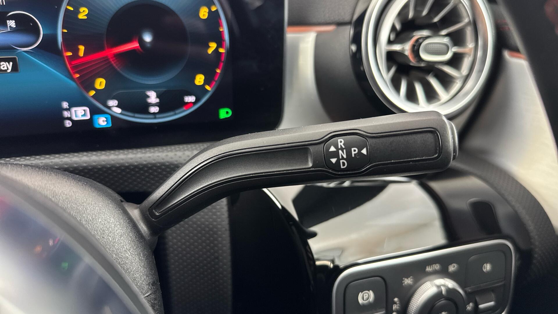Mercedes-Benz Cla view 43