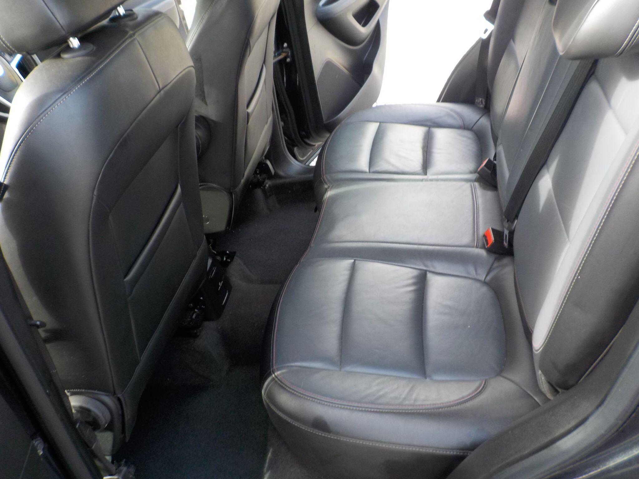 Vauxhall Mokka 1.7 CDTi SE 2WD Euro 5 (s/s) 5dr