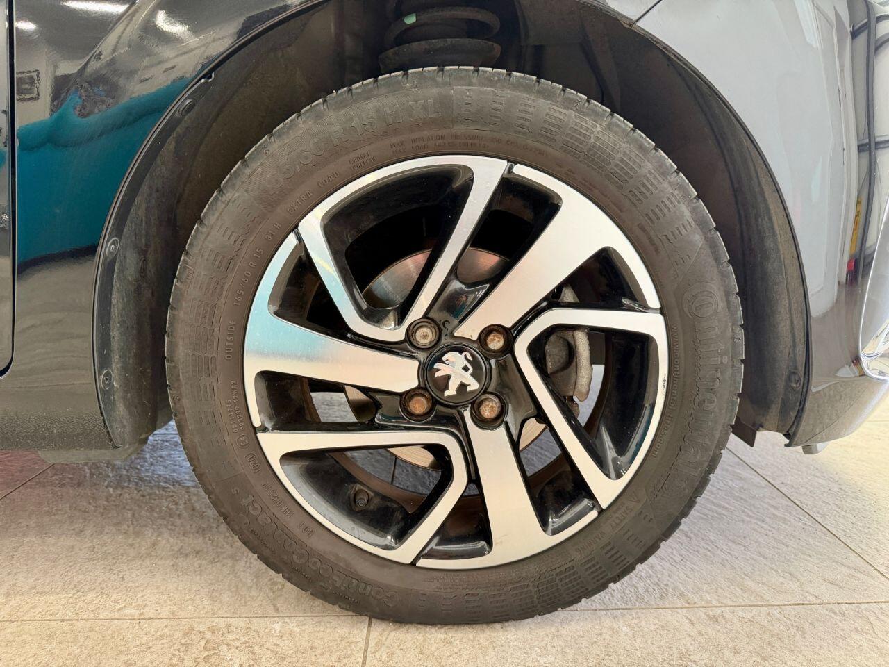 Peugeot 108 view 22
