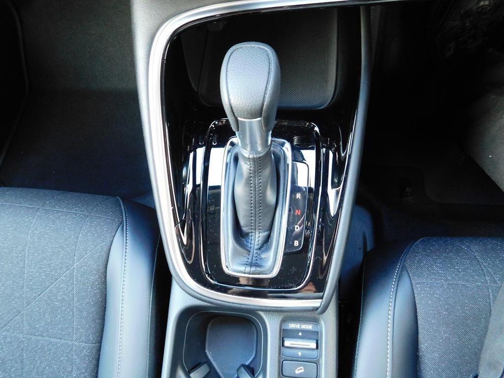 HR-V