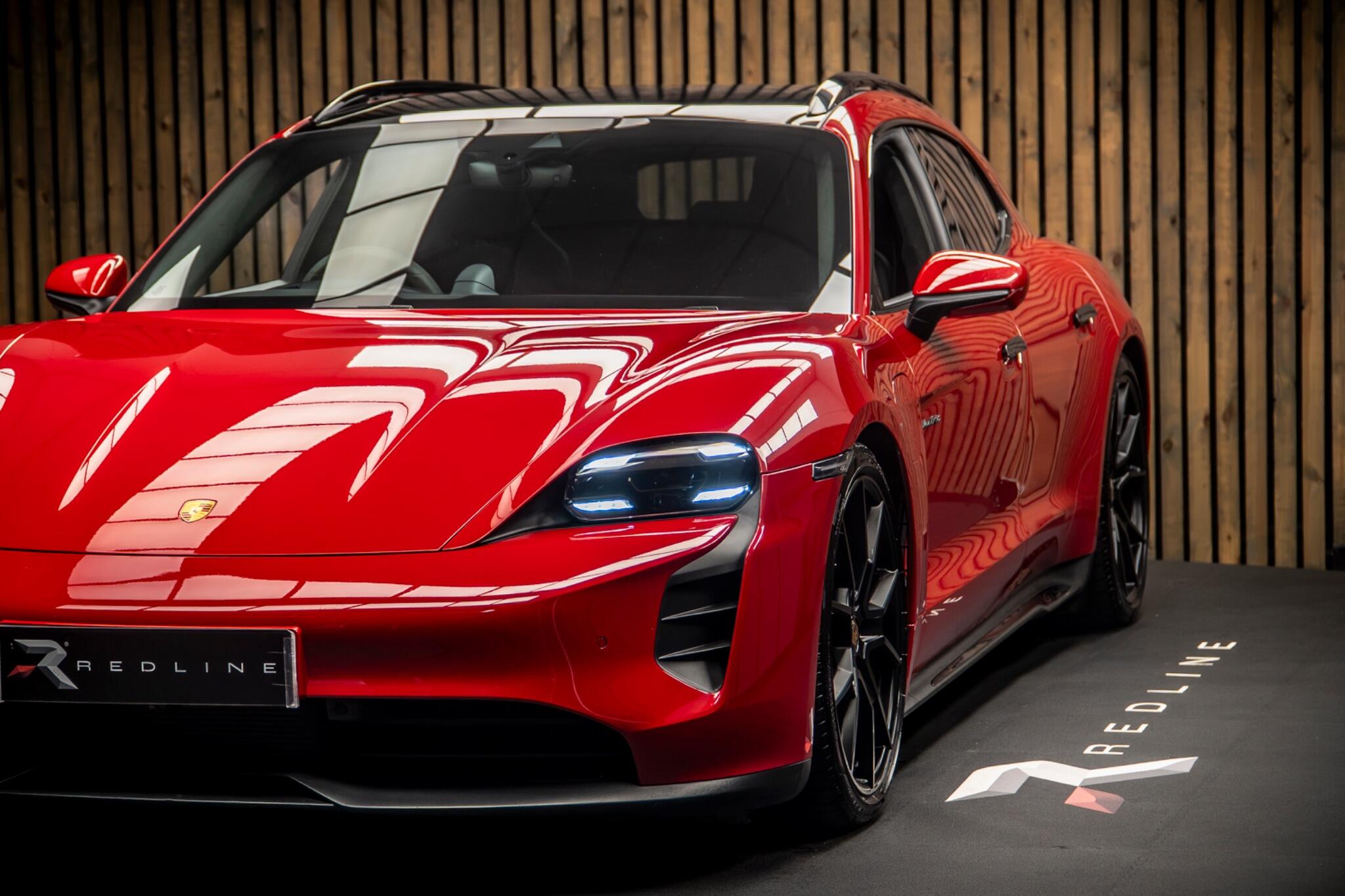 Porsche Taycan view 13