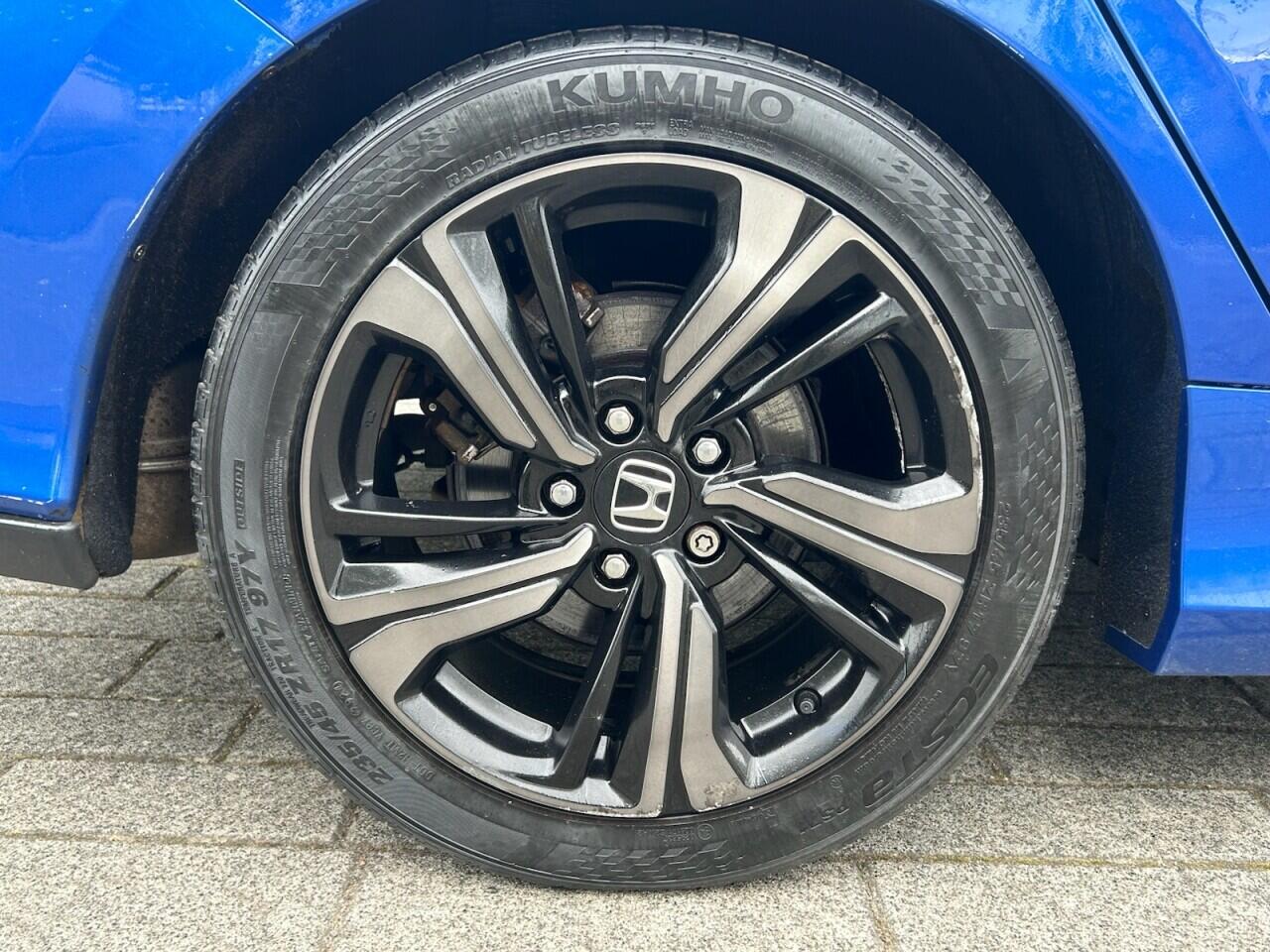 Honda Civic view 4