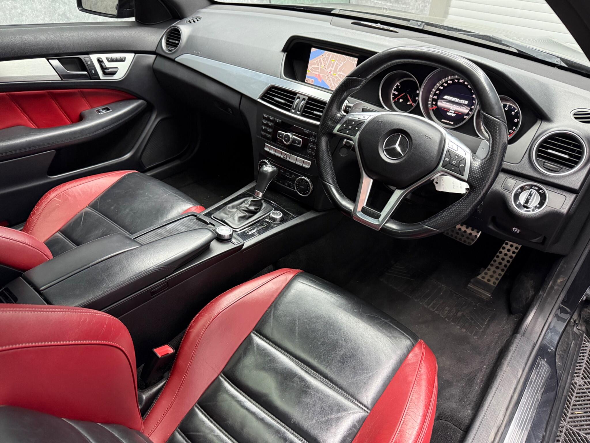Mercedes-Benz C Class view 2