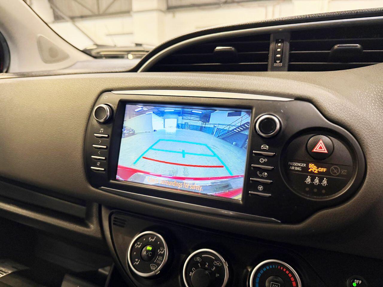 Toyota Yaris view 16