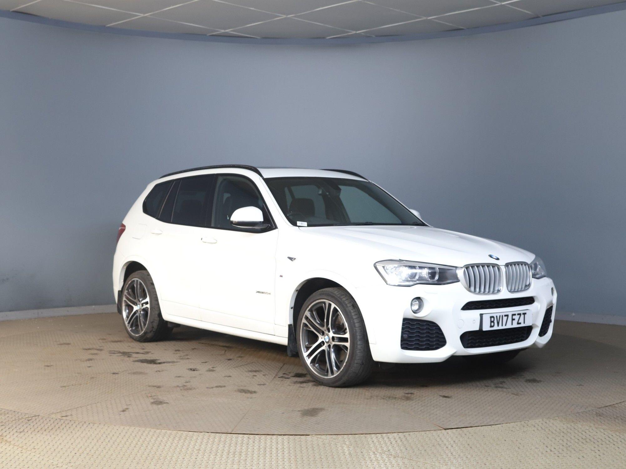 BMW X3 view 8