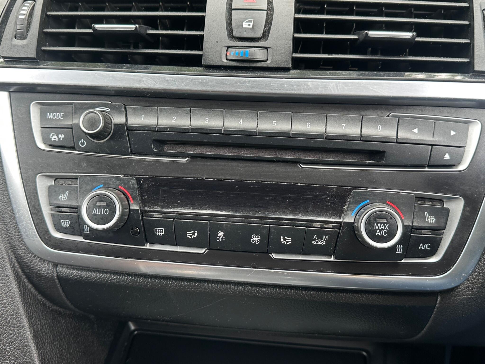 BMW 3 Series view 13