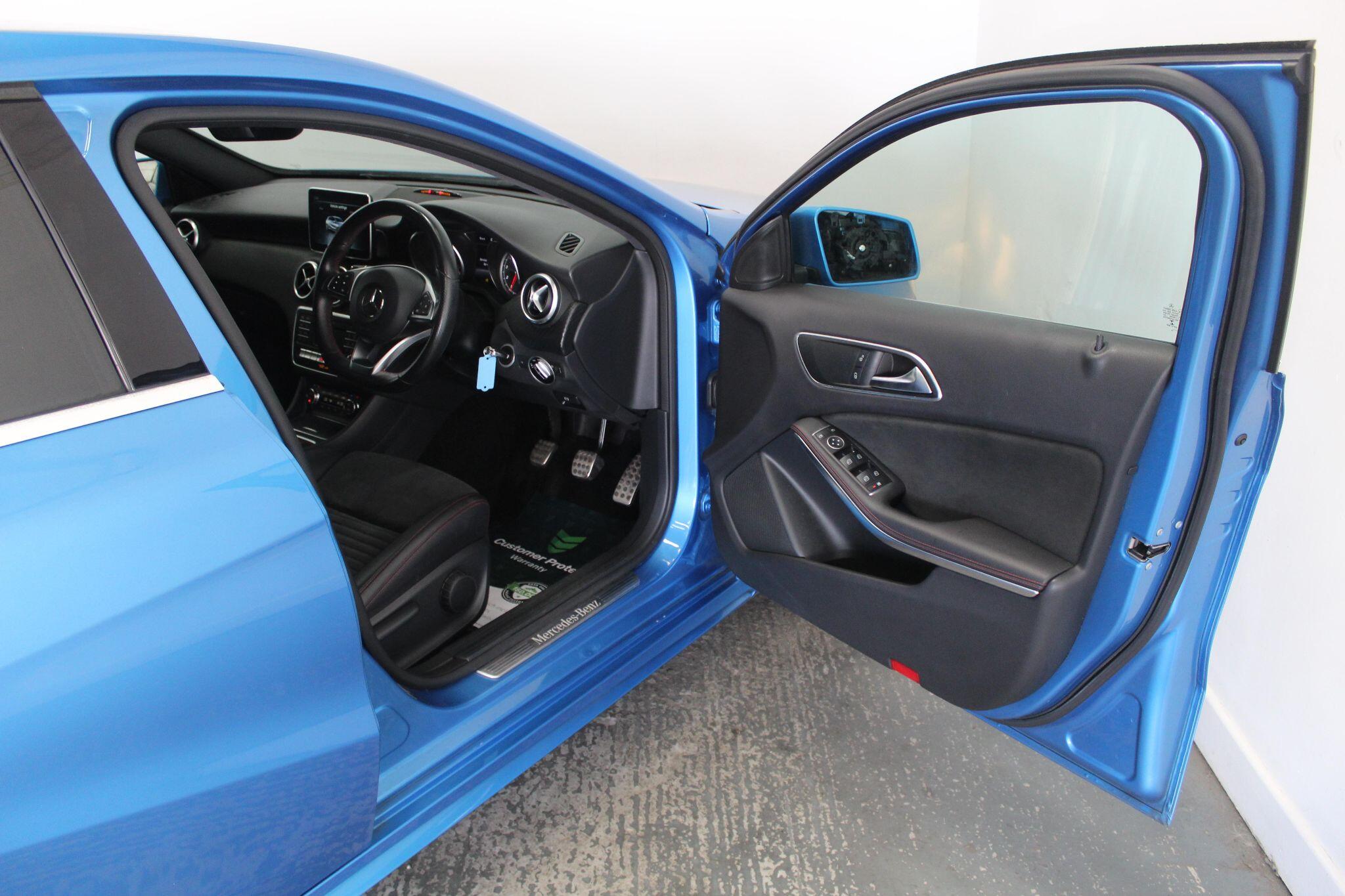 Mercedes-Benz A-Class view 24