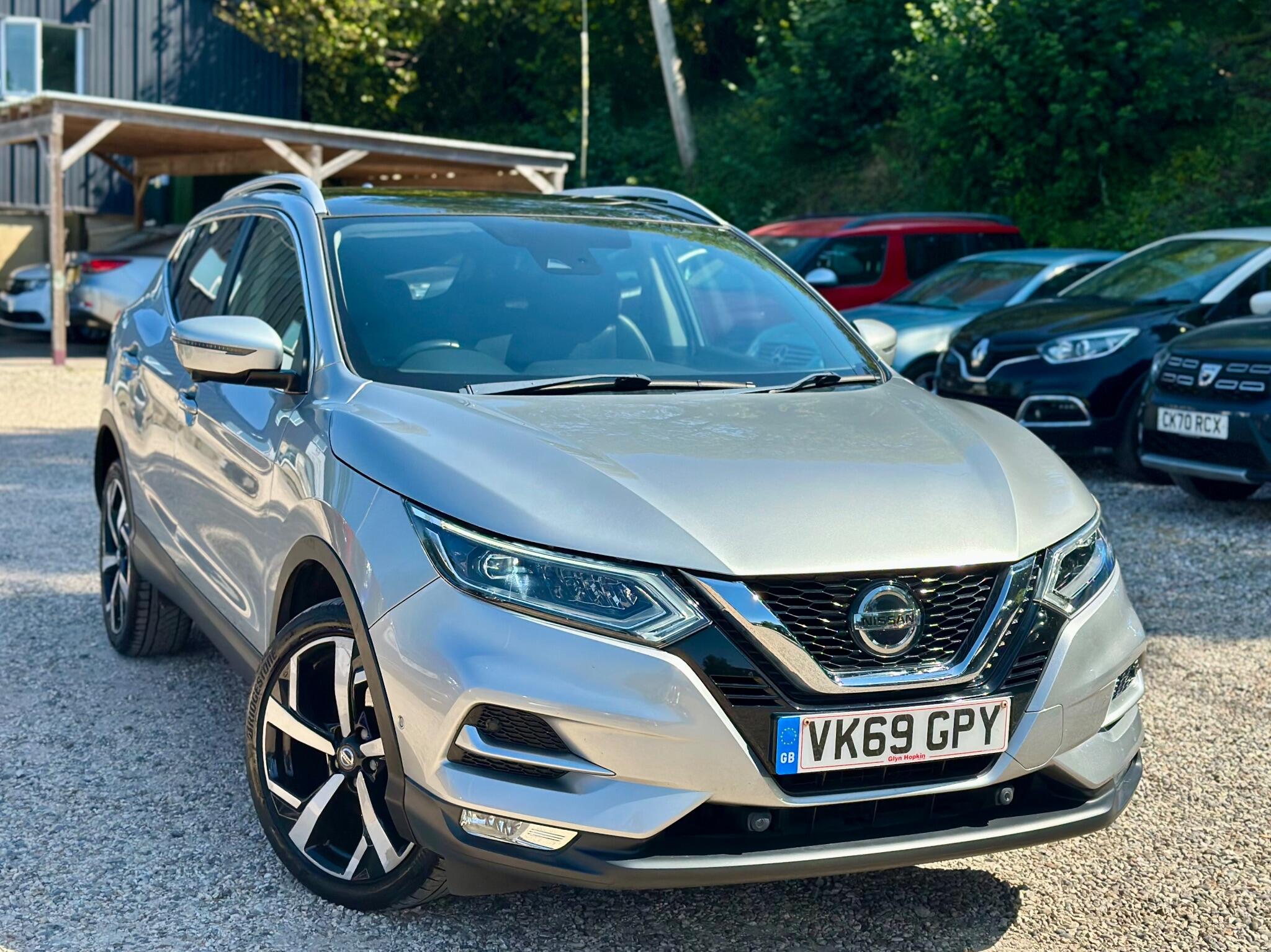 2019 Nissan Qashqai in Silver for sale