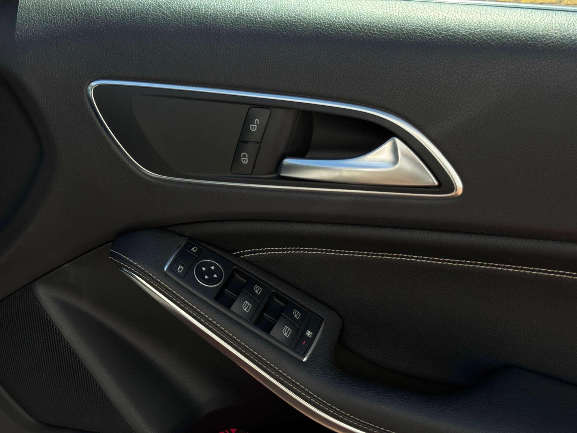Mercedes-Benz A Class view 21