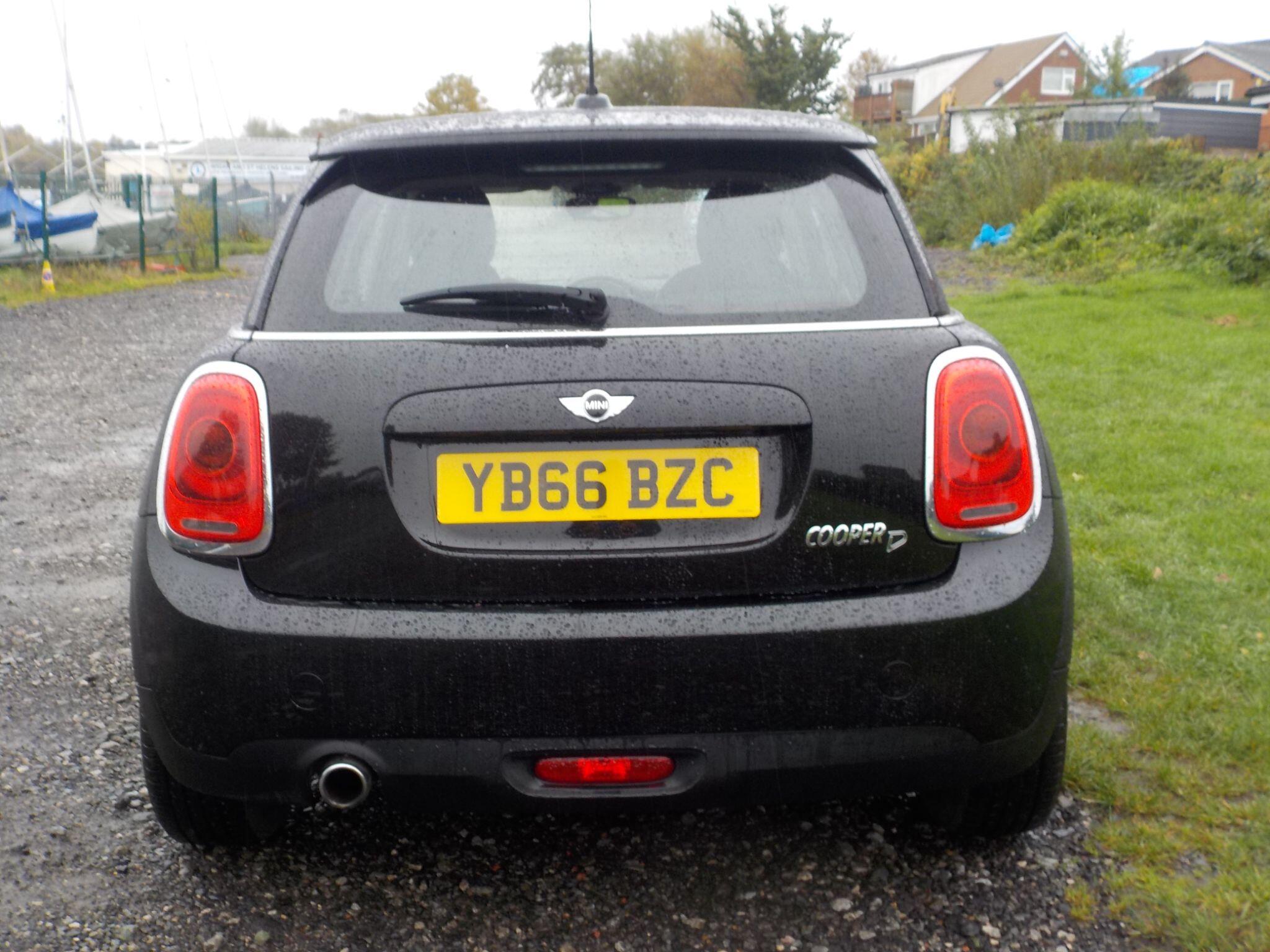 MINI Hatch 1.5 Cooper D Euro 6 (s/s) 3dr