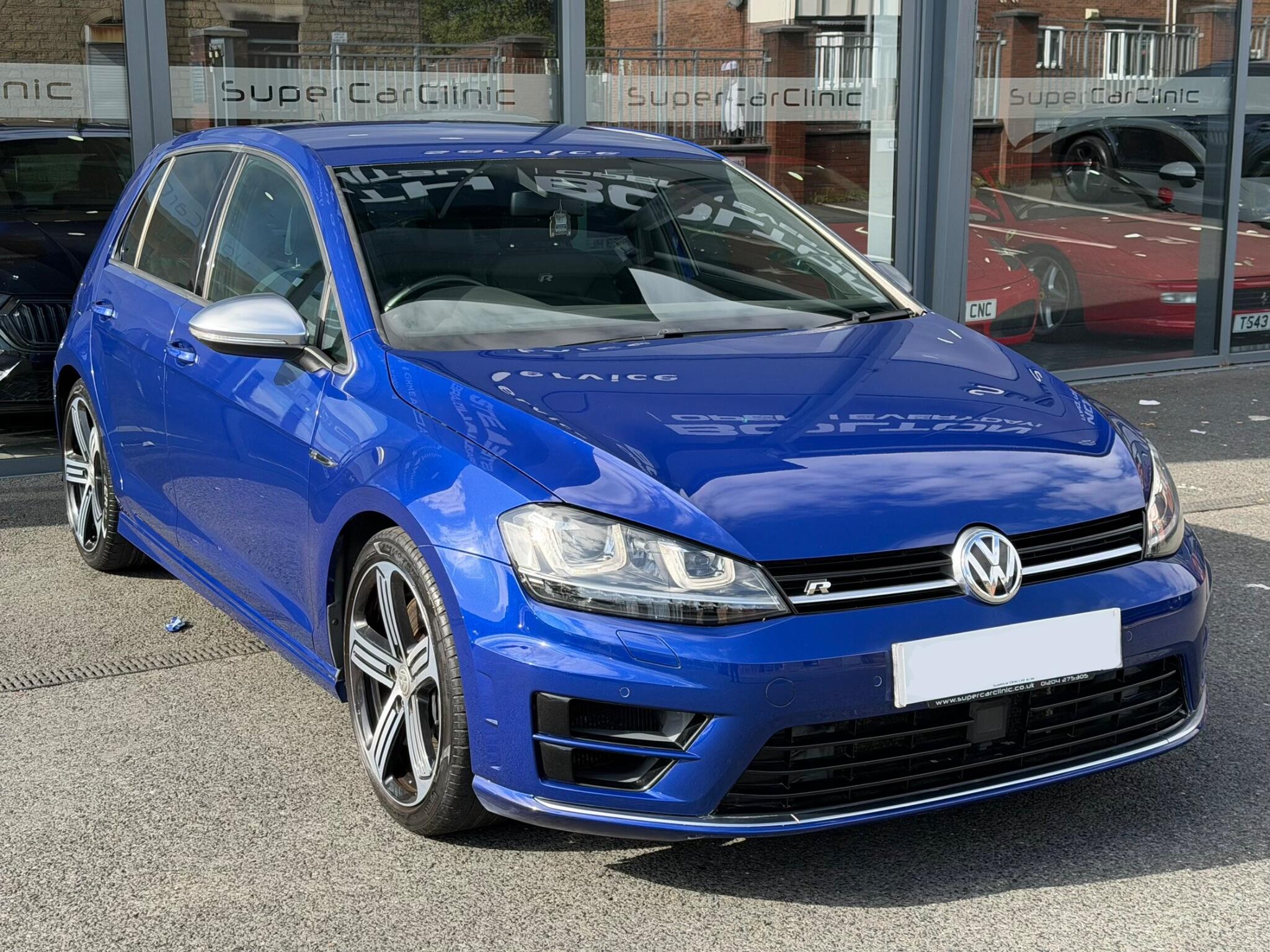 Volkswagen Golf view 3
