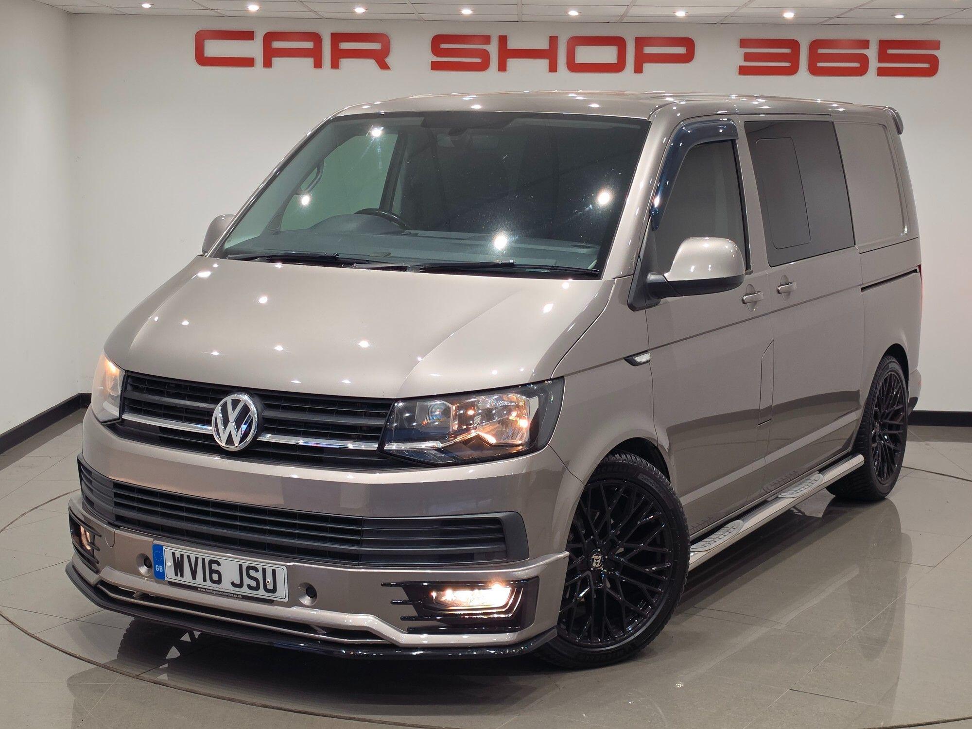Volkswagen Transporter view 16