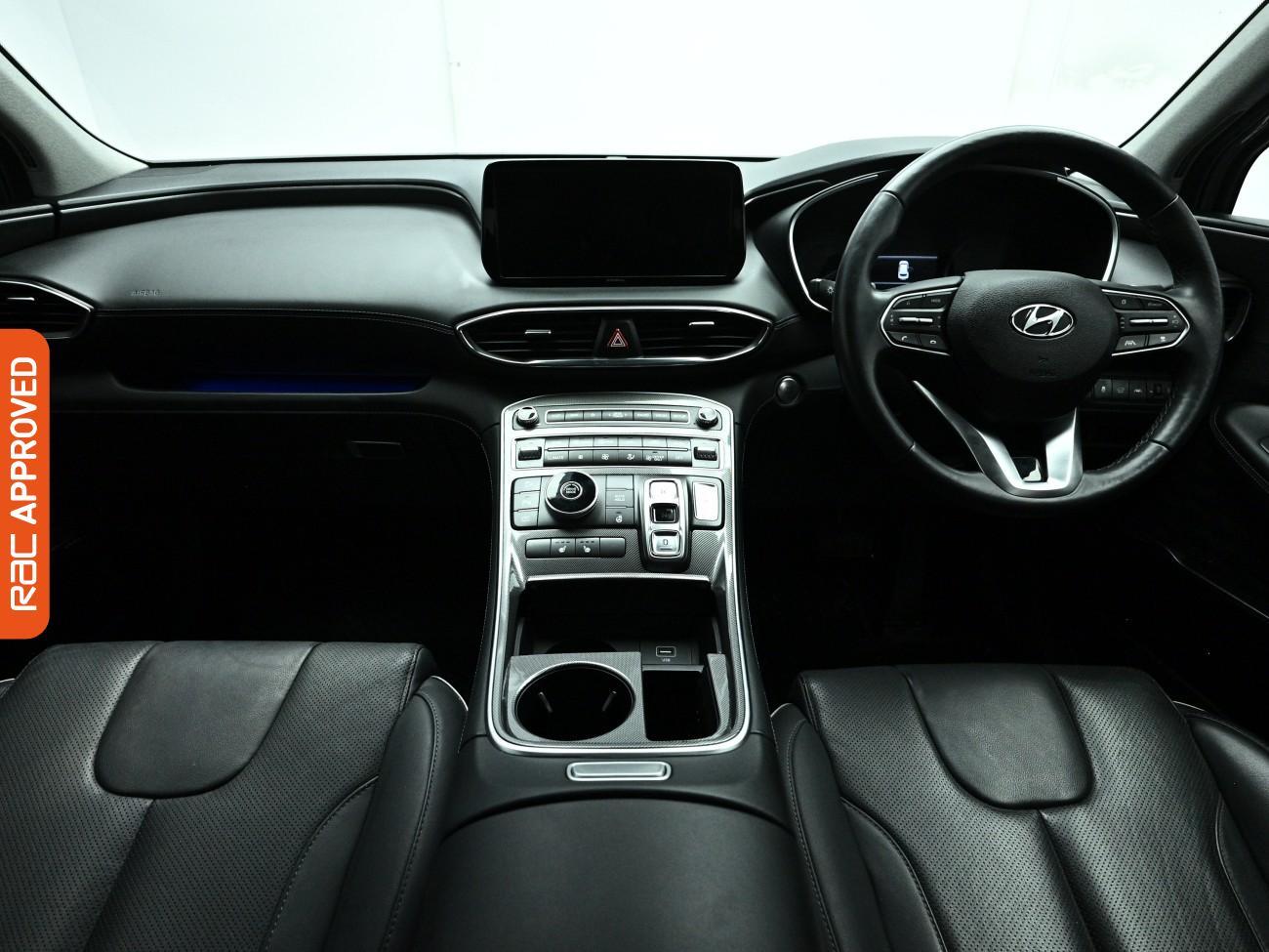 Hyundai Santa Fe view 2