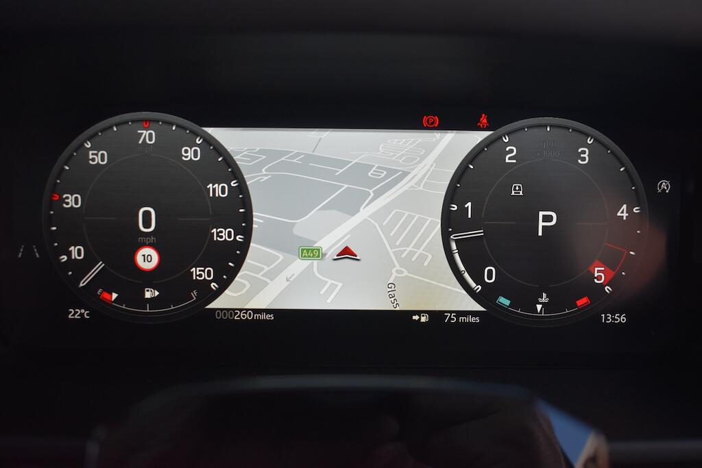 Land Rover Defender view 42