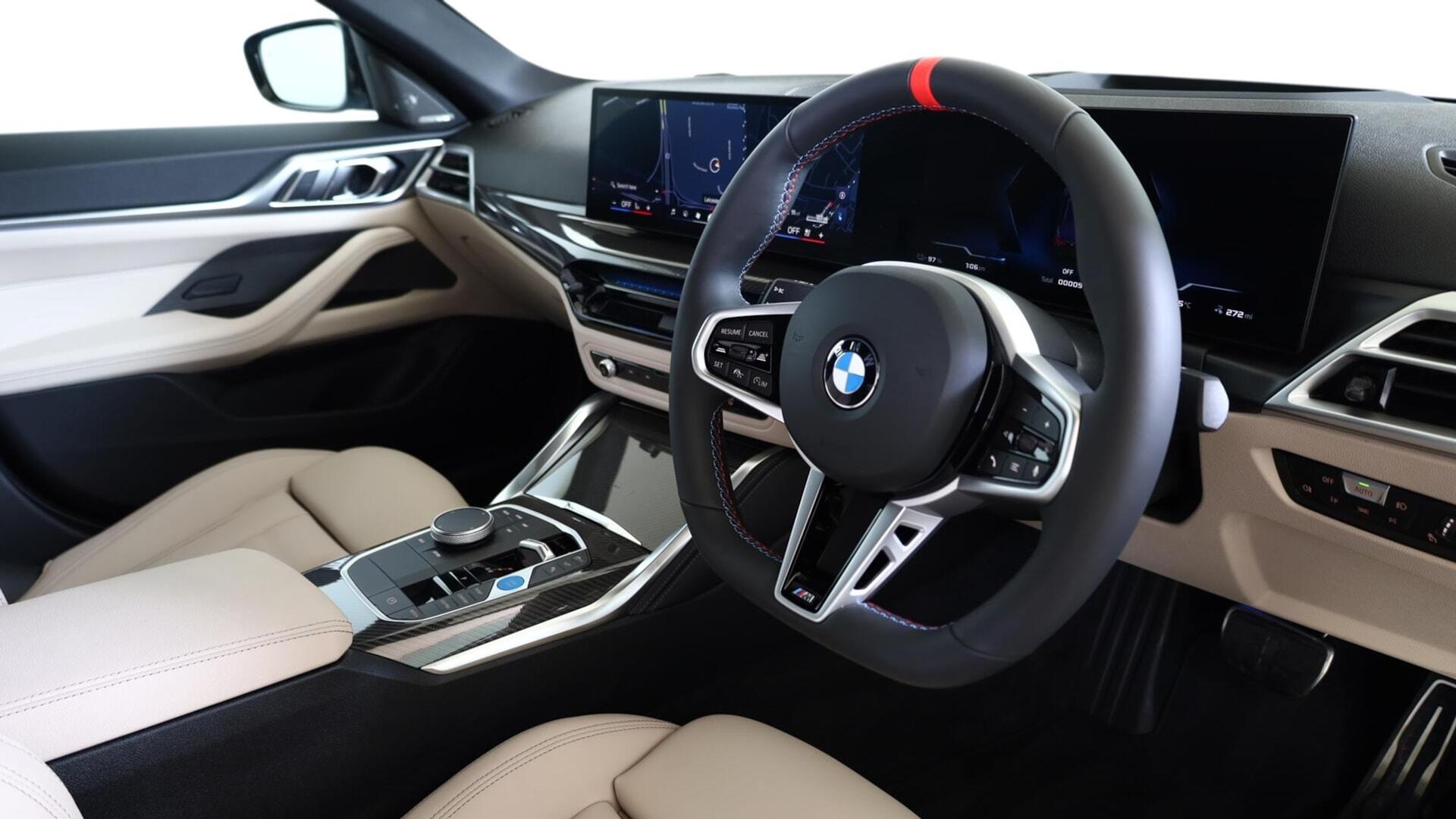 BMW i4 view 6