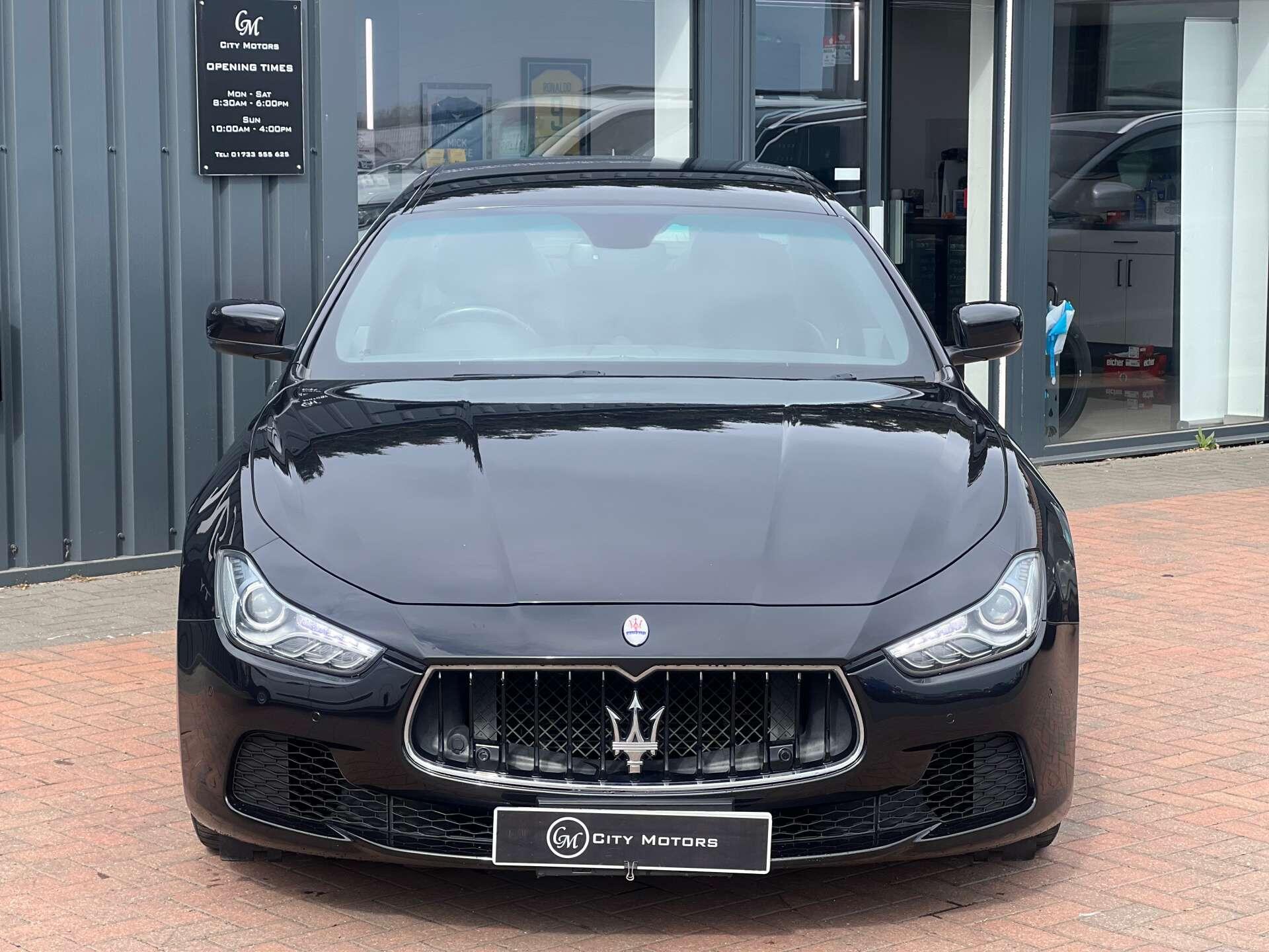 Maserati Ghibli view 3
