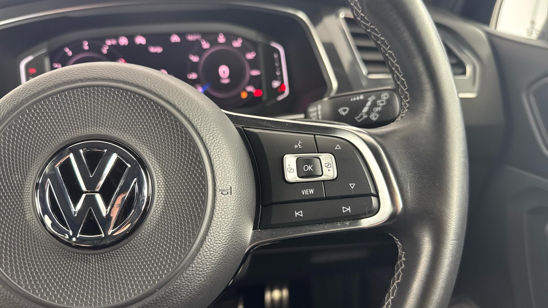 Volkswagen Tiguan Allspace view 43