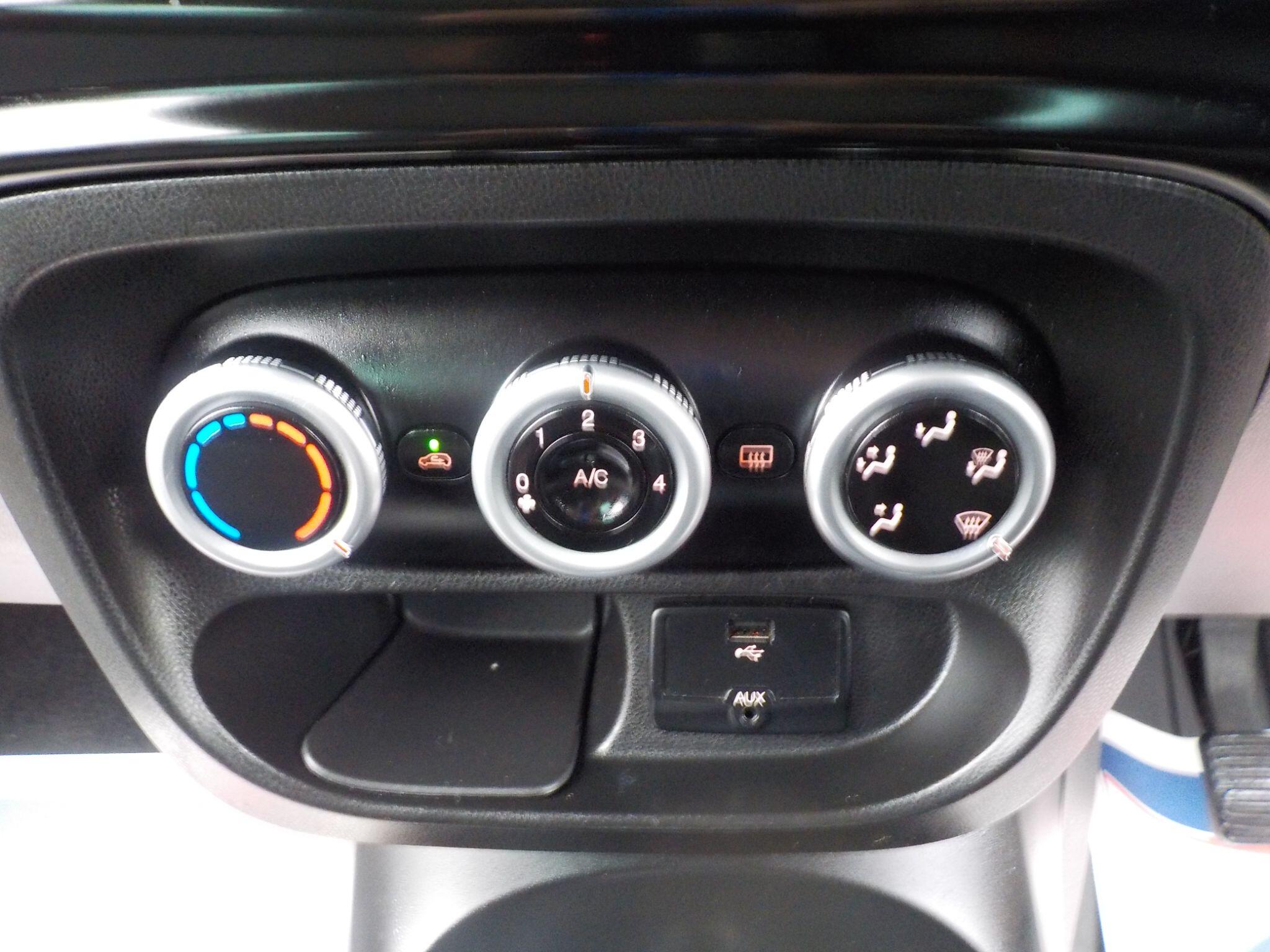 Fiat 500L 1.6 MultiJet Trekking Euro 5 (s/s) 5dr