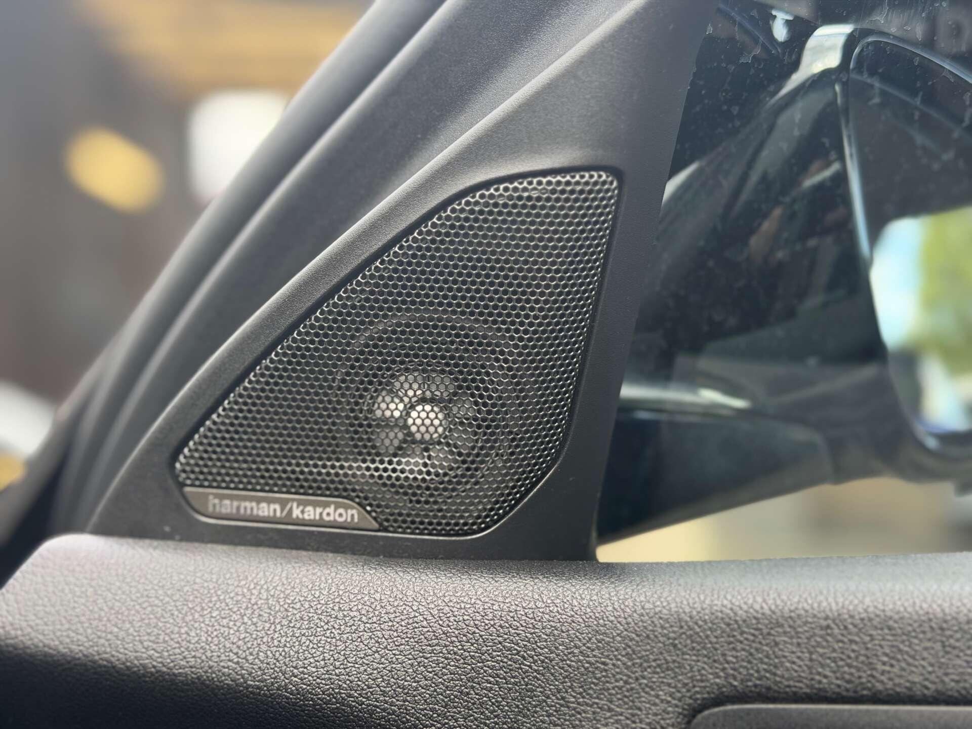 BMW 1 Series view 15