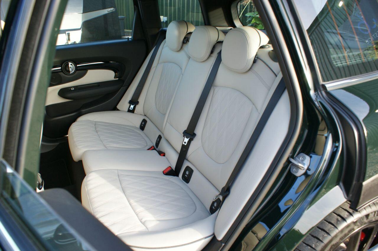 Mini Clubman view 38