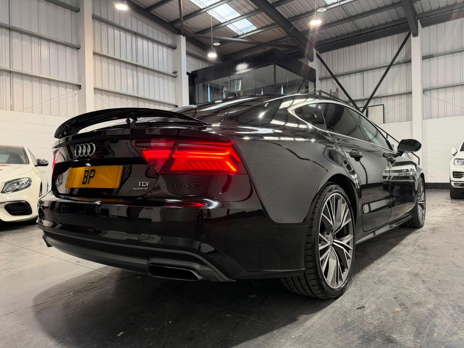 Audi A7 view 12