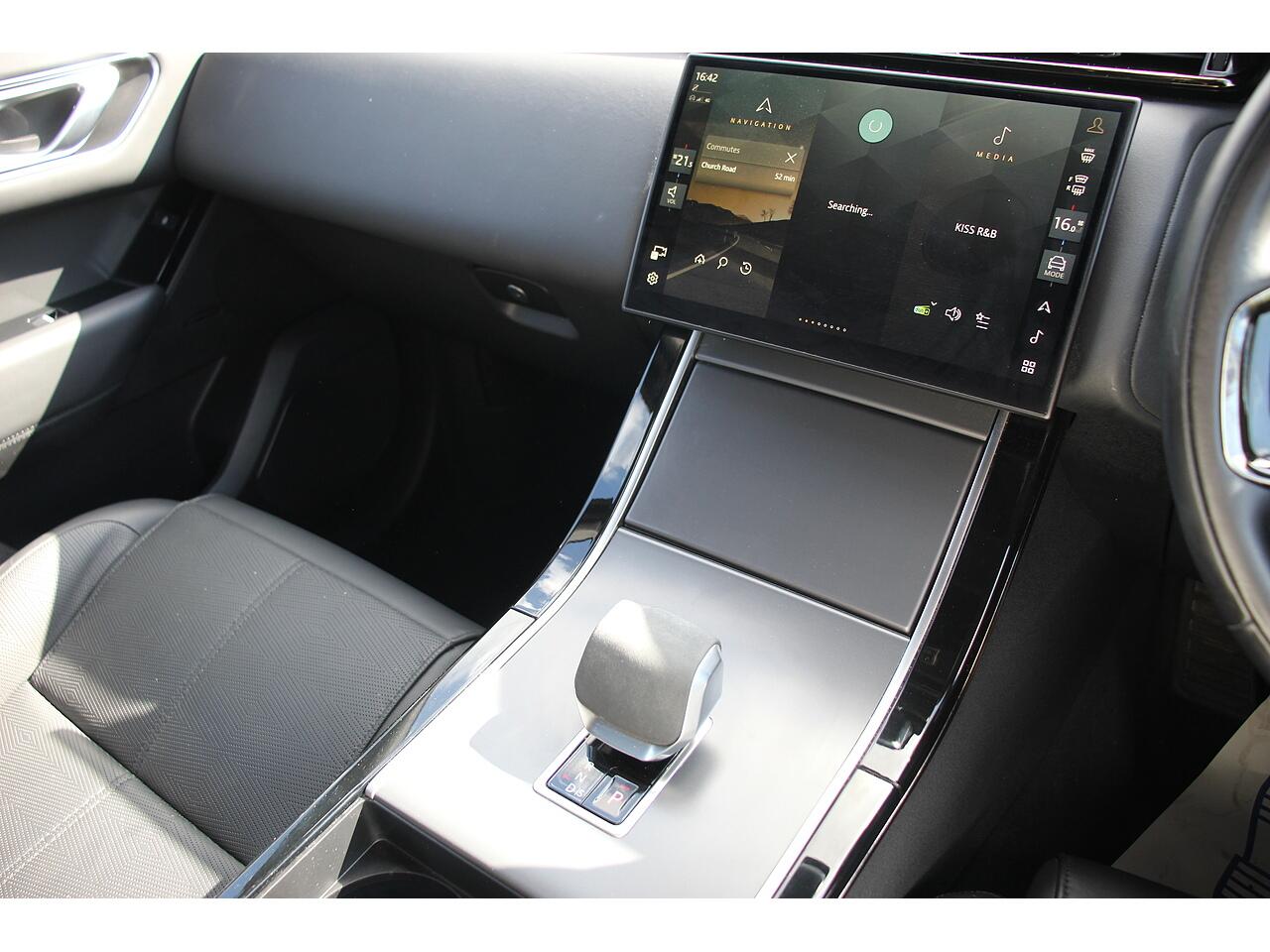 Land Rover Range Rover Velar view 25