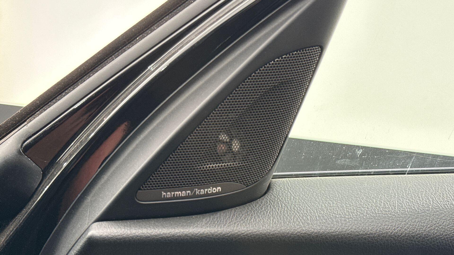 BMW 1 Series view 20