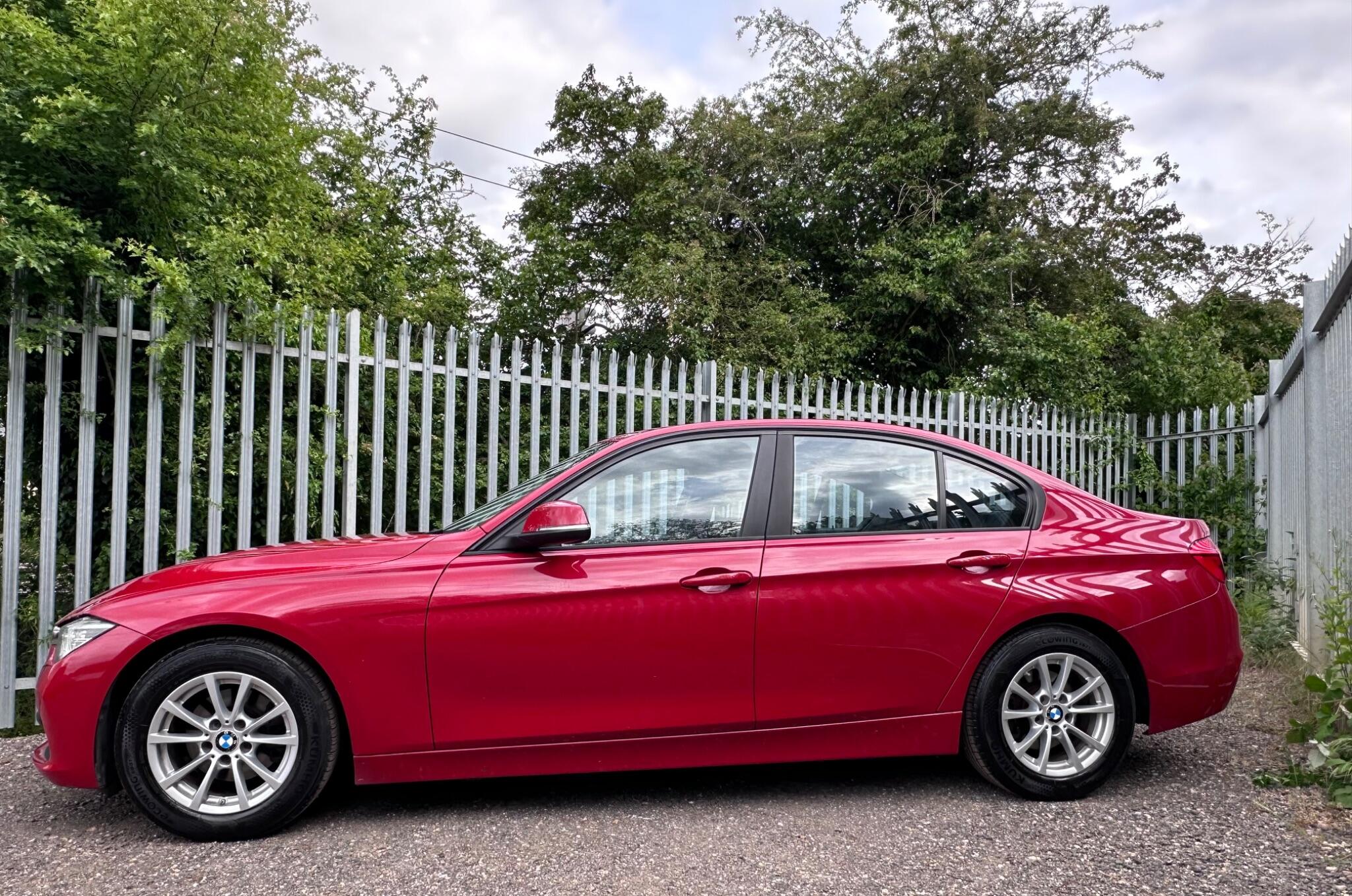 2015 BMW 3 Series image 12