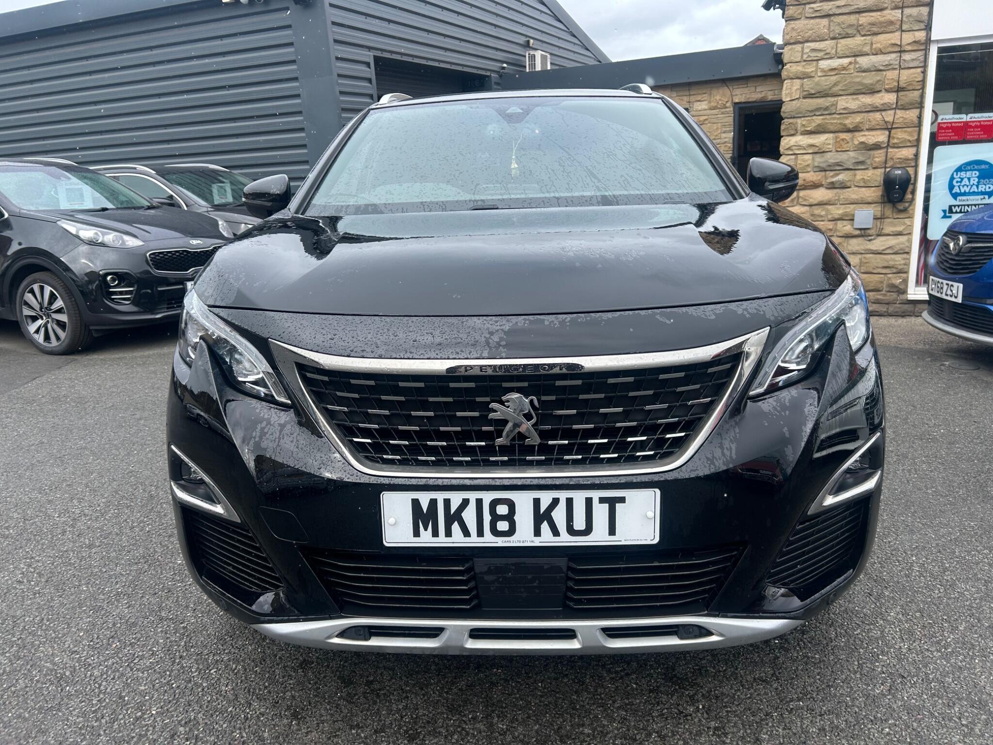 Peugeot 5008 view 3