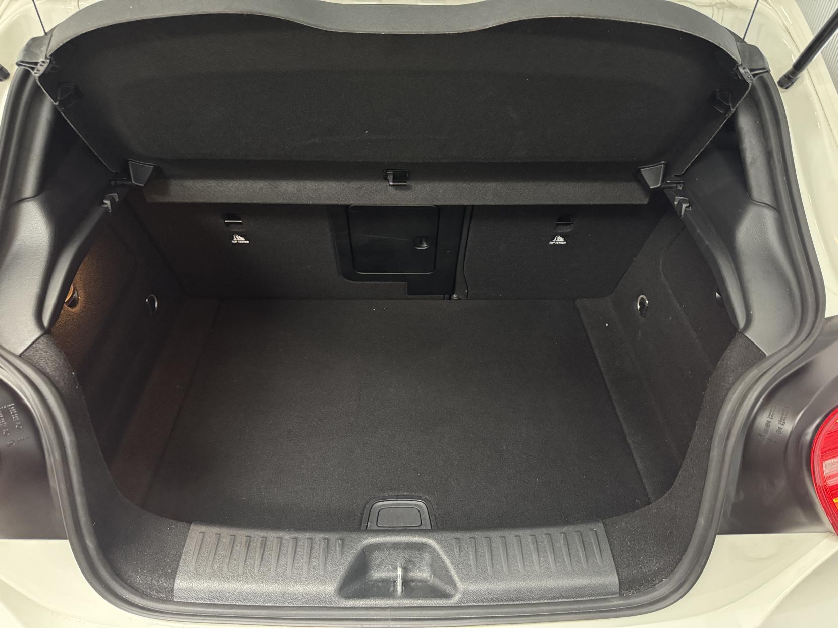 Mercedes-Benz A Class view 47