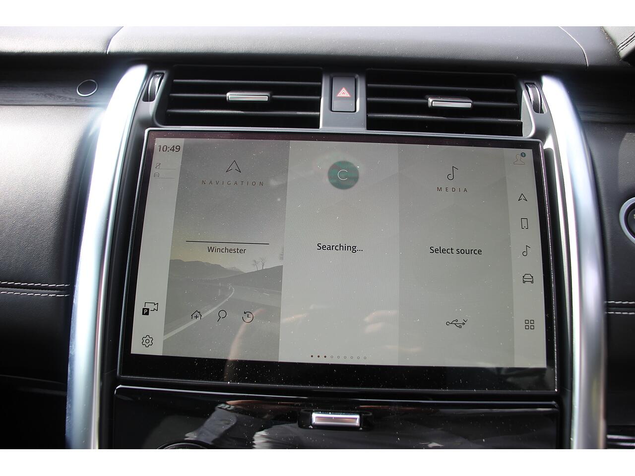 Land Rover Discovery view 27