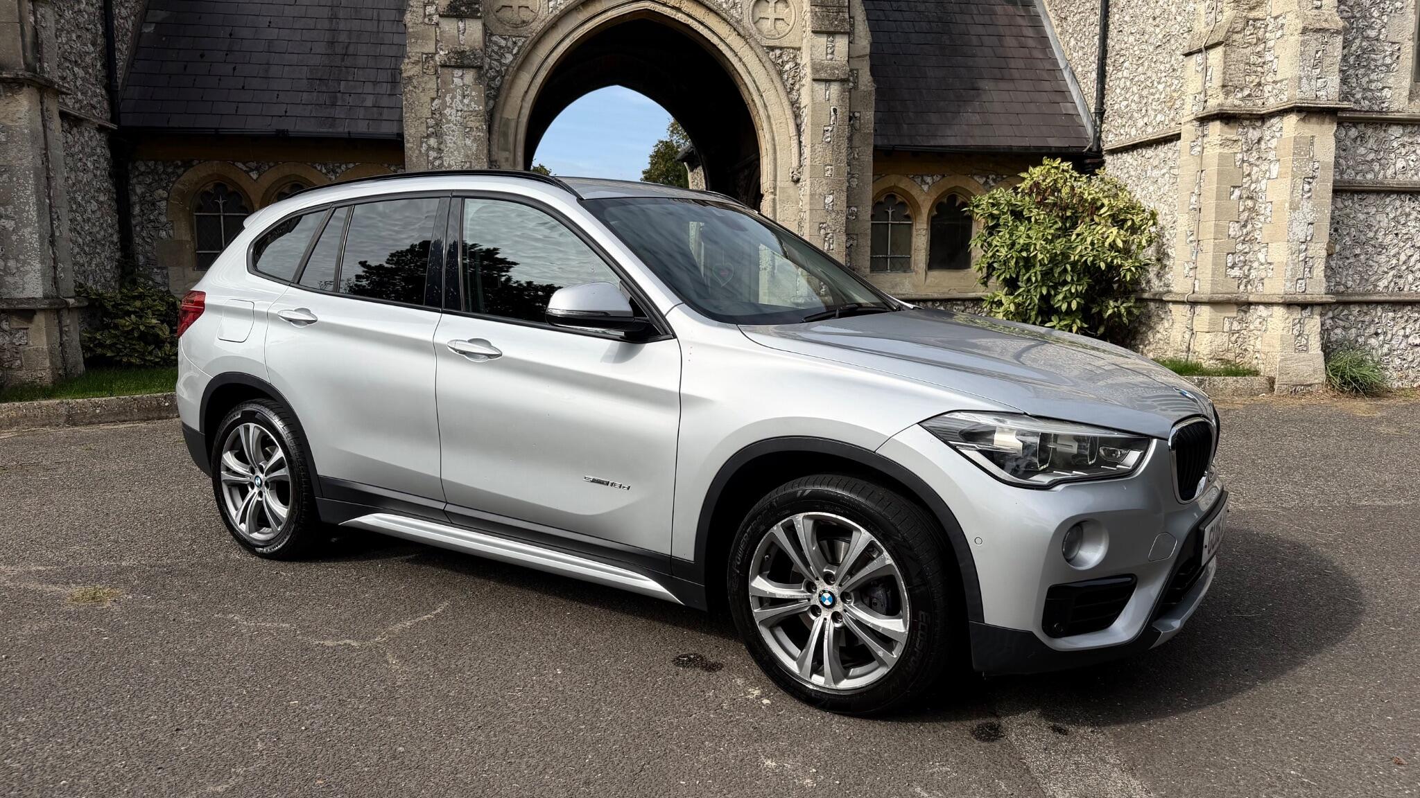 BMW X1 view 8