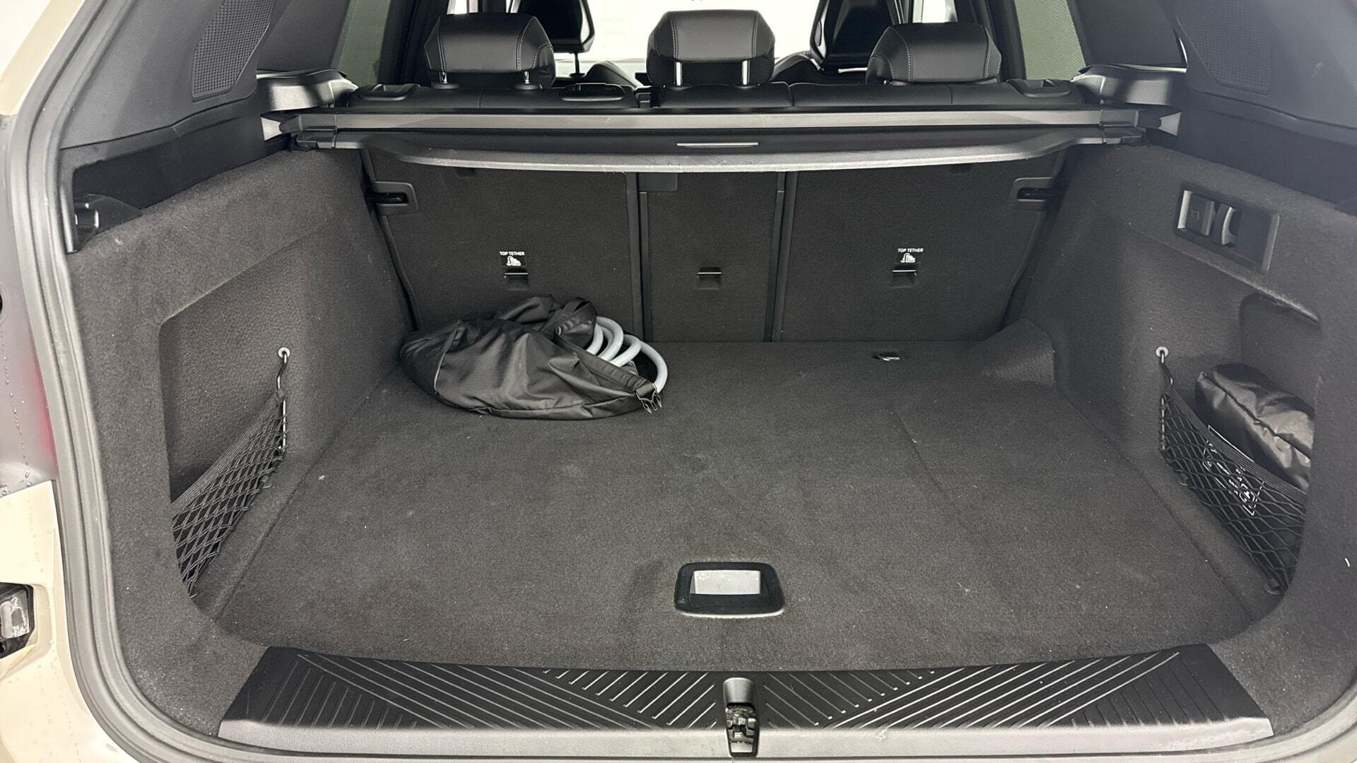 BMW X3 view 13