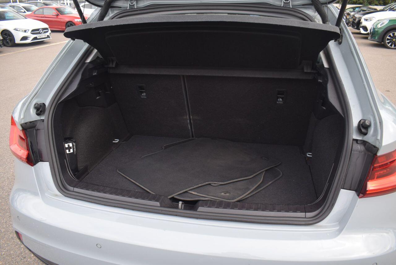 Audi A1 view 21