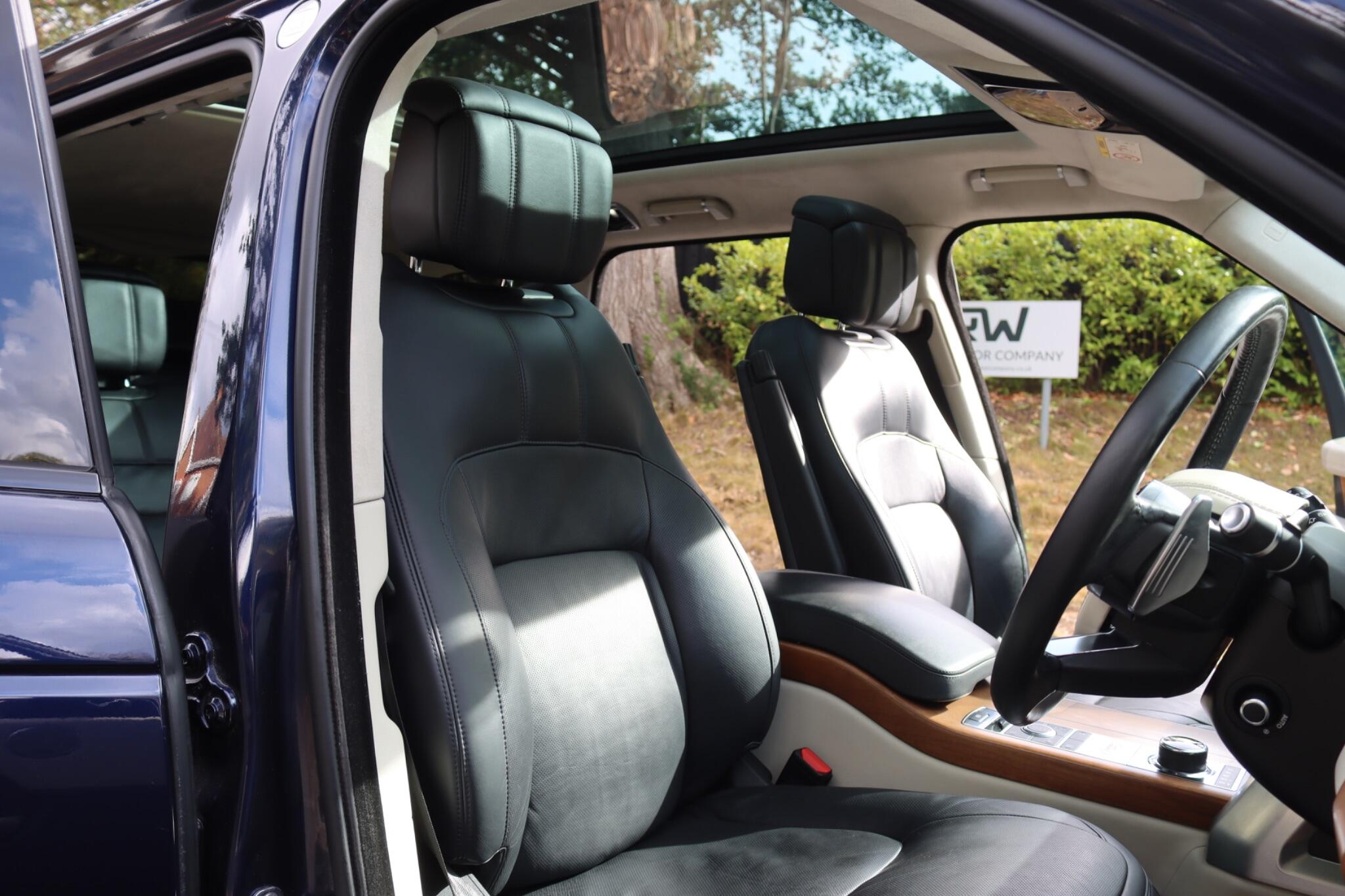 Land Rover Range Rover view 46