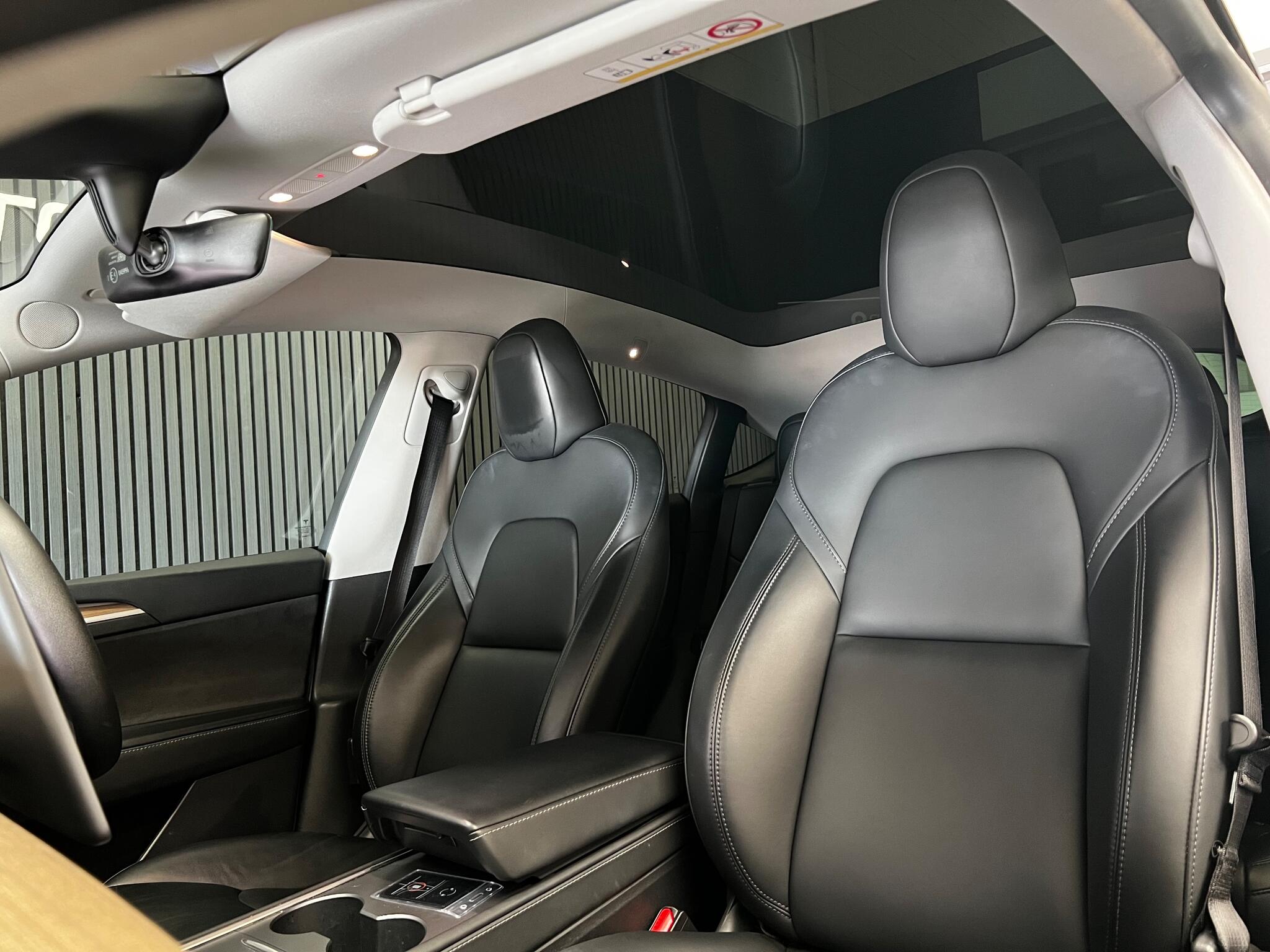 Tesla Model Y view 23