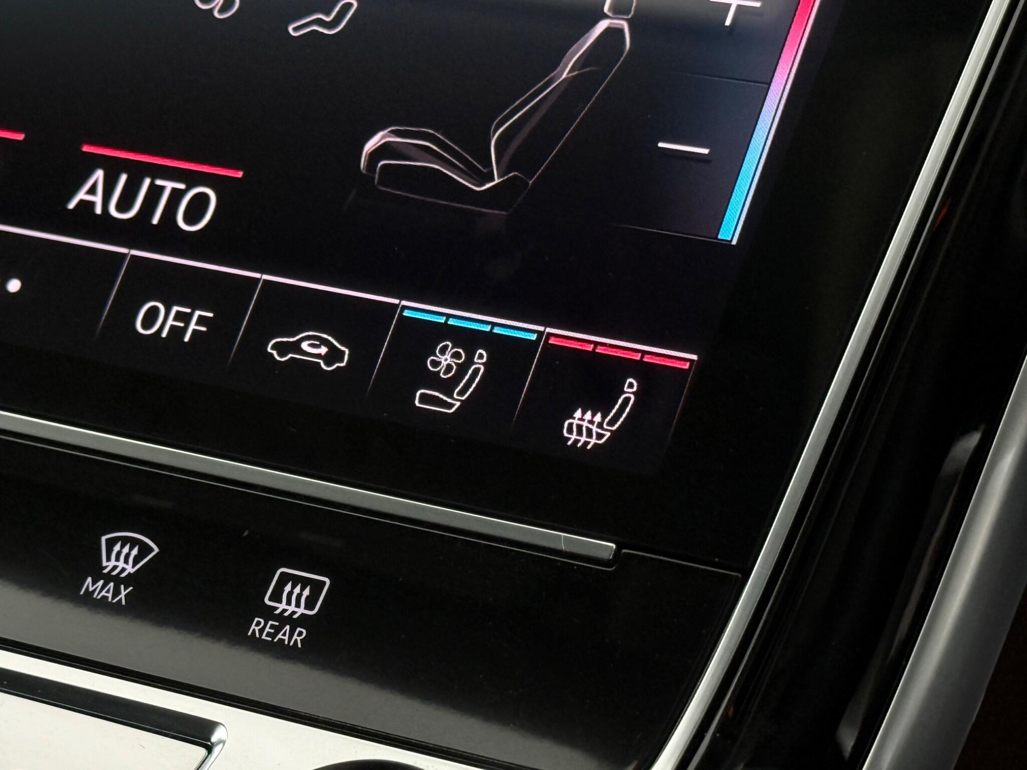 Audi A8 view 23