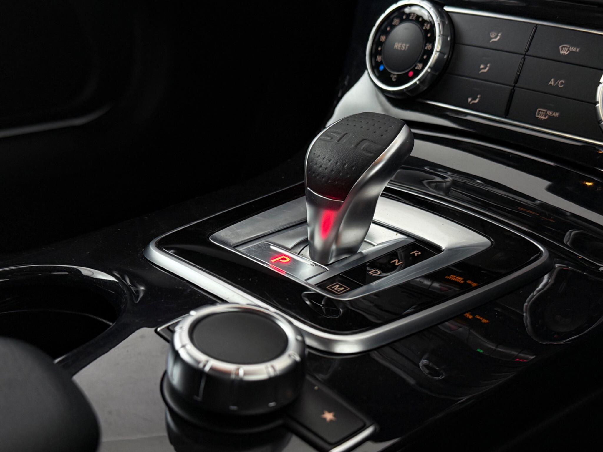 Mercedes-Benz SLC view 21