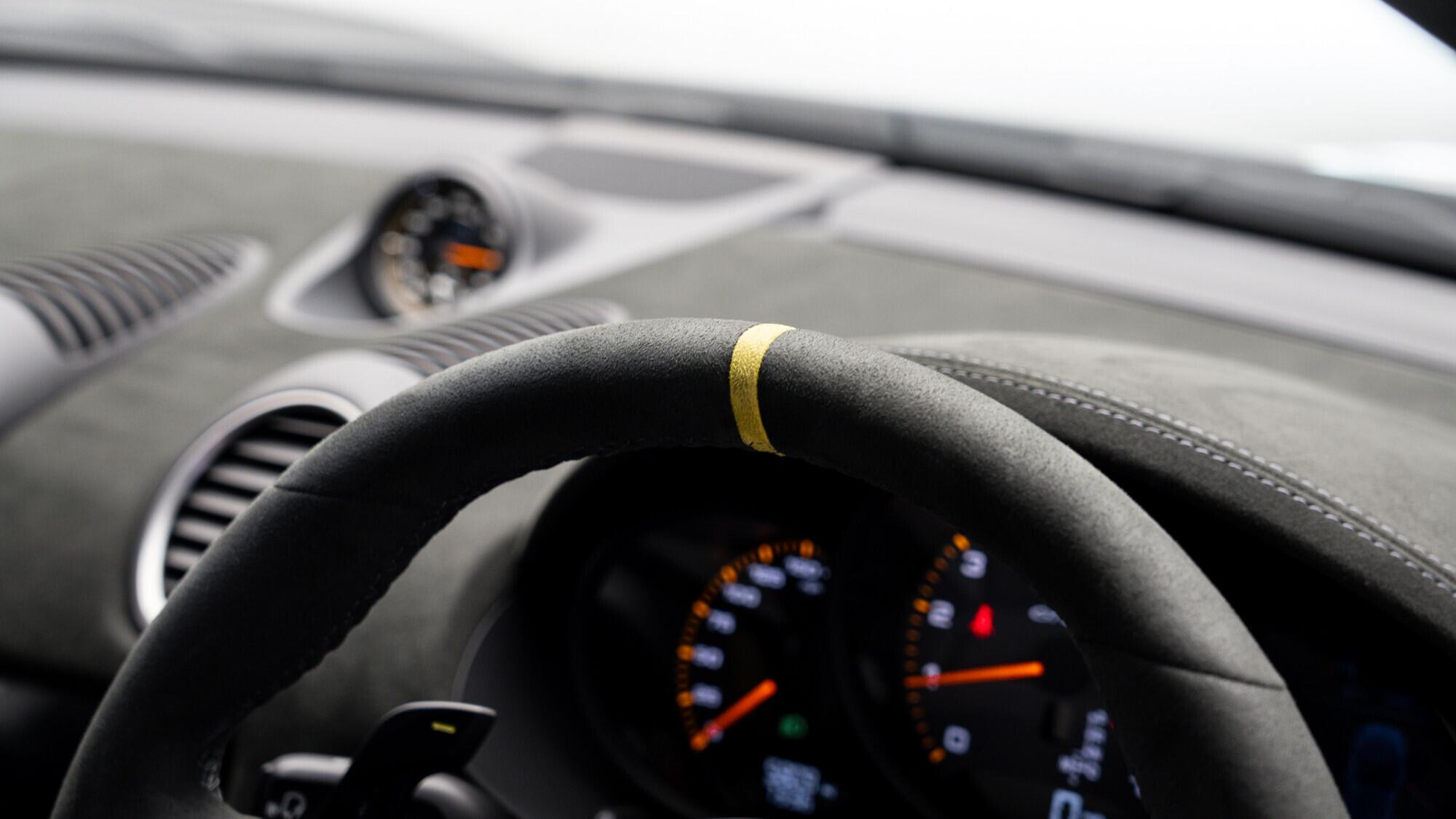 Porsche 718 Cayman view 49
