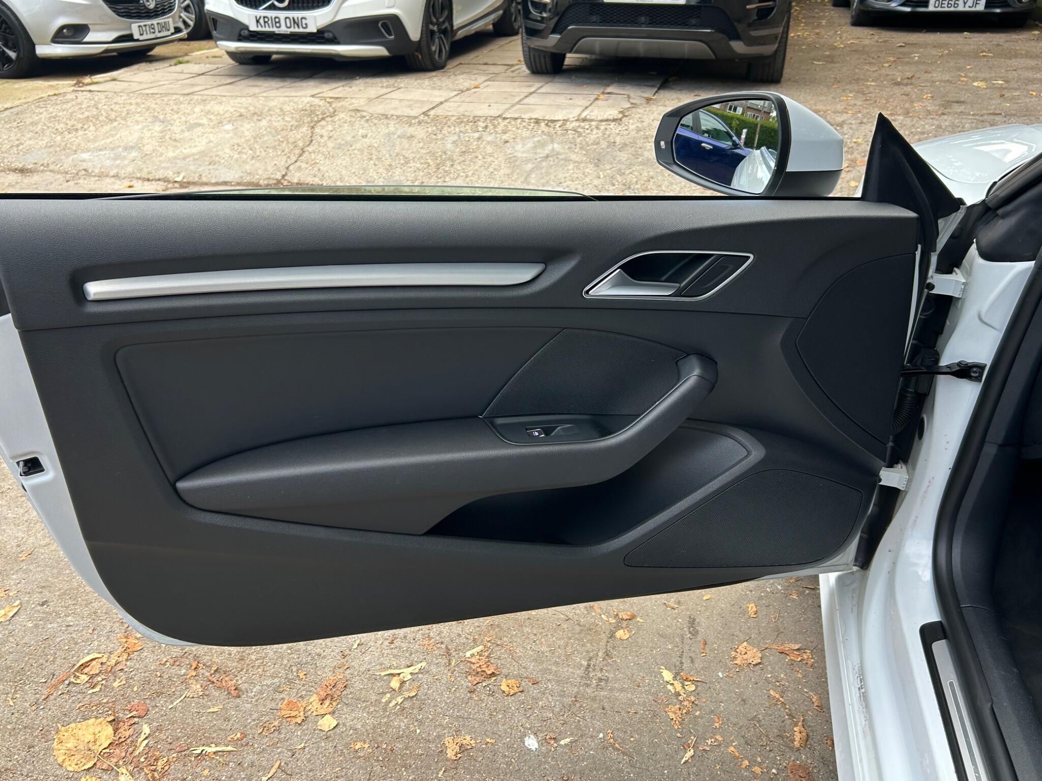 Audi A3 view 27