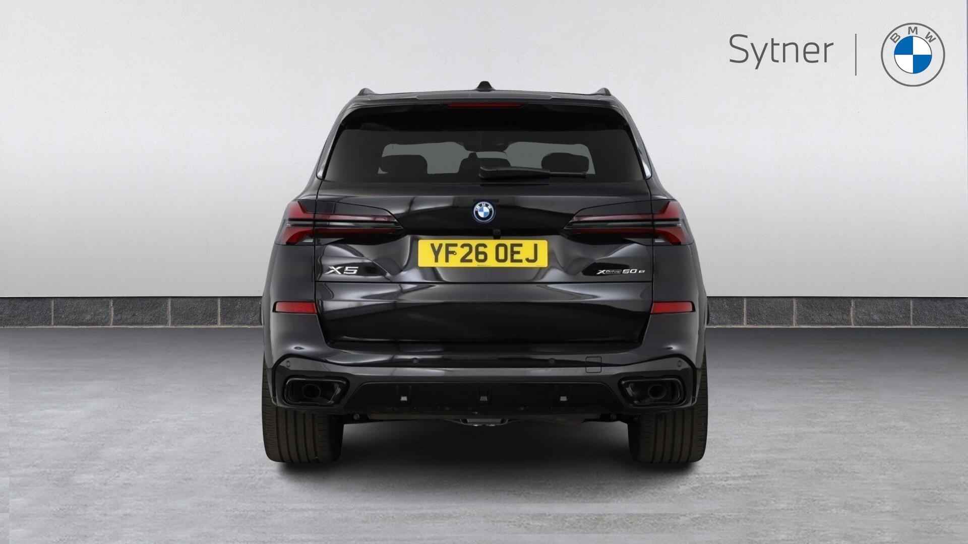 BMW X5 view 15