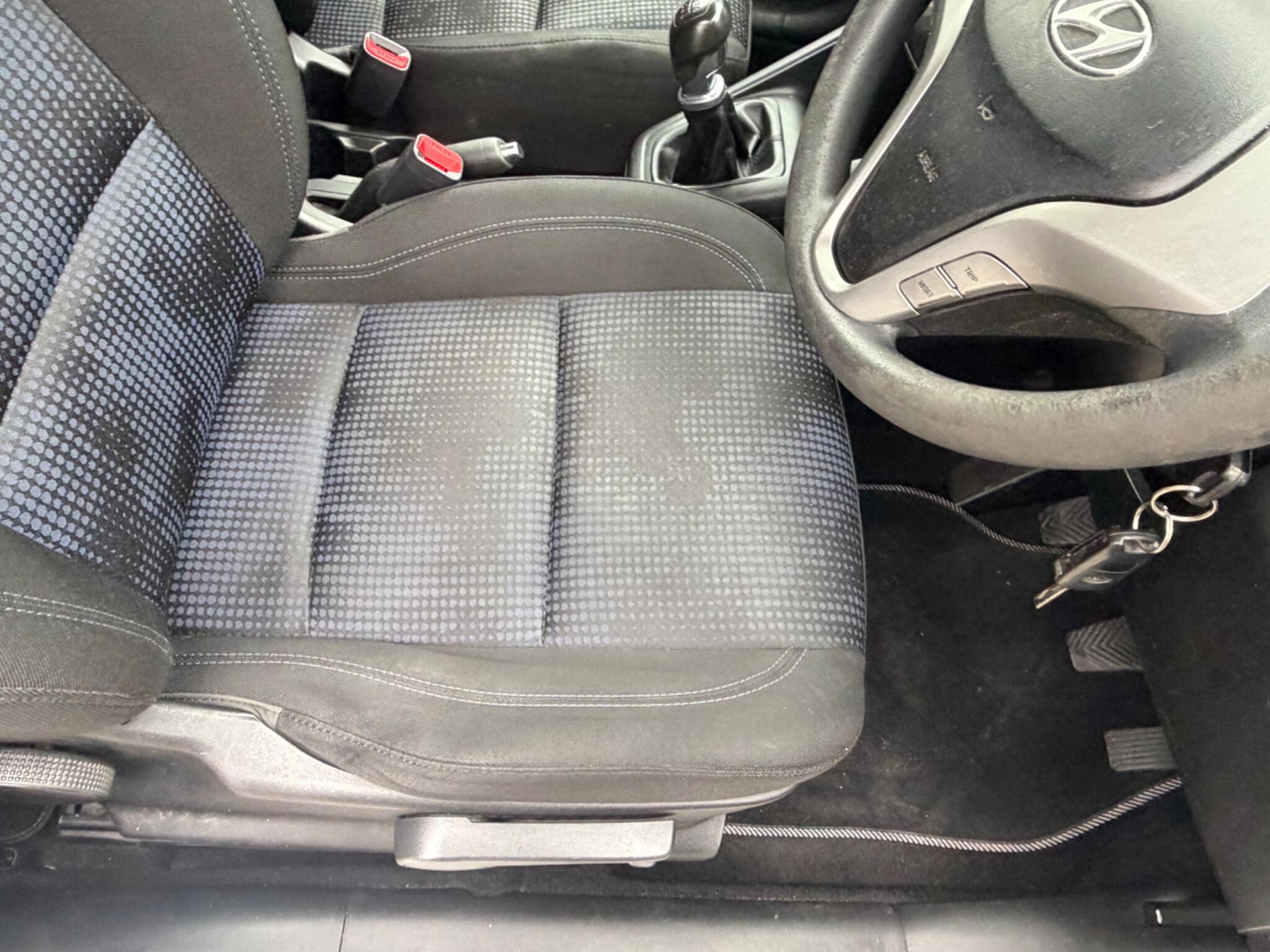 Hyundai Ix20 view 16