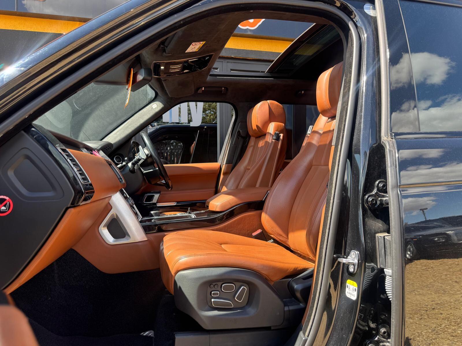 Land Rover Range Rover view 13