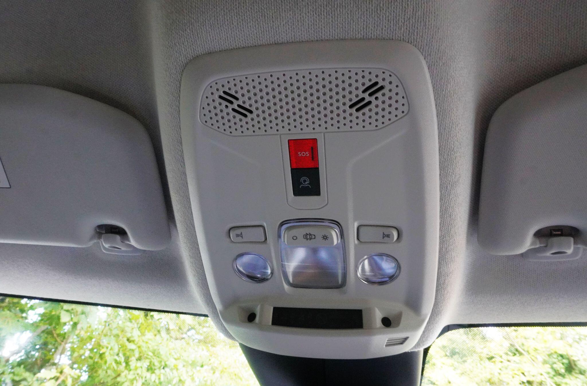 Citroen e-C4 view 25